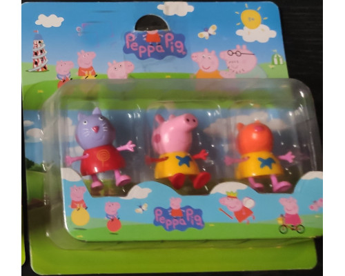 Peppa Pig Игровой набор Семья Пеппы 3 фигурки (расцветка 2)