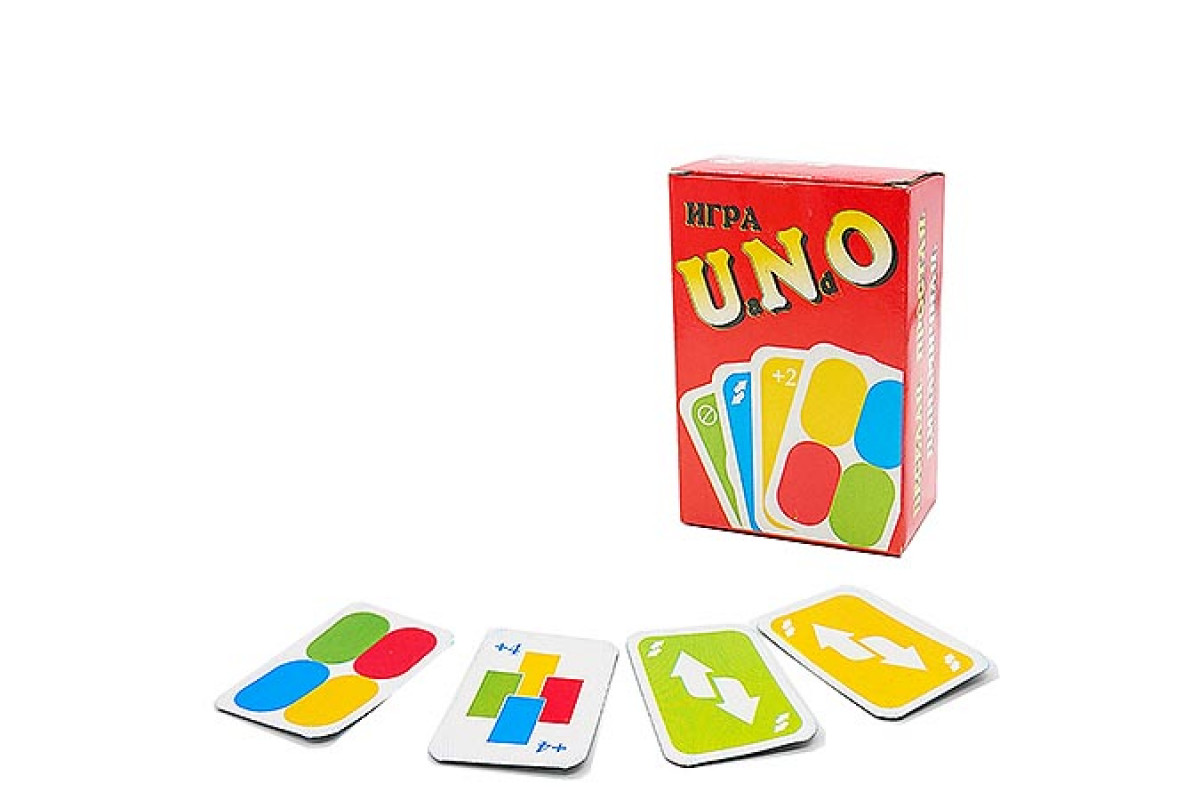 Uno plus. Tres Card game.